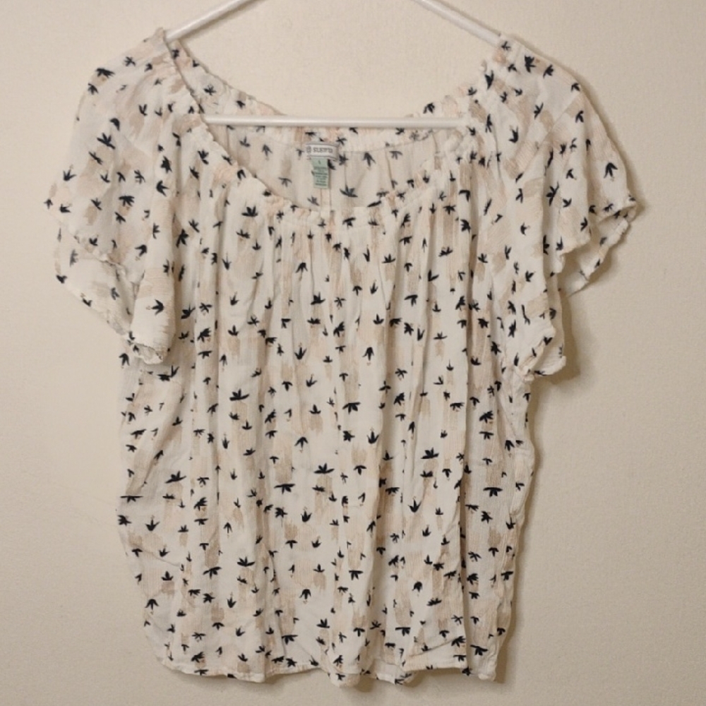 Susina Cream Blouse with Black Pattern Large